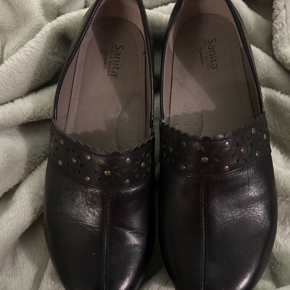 Sanita woman’s classic black slip on